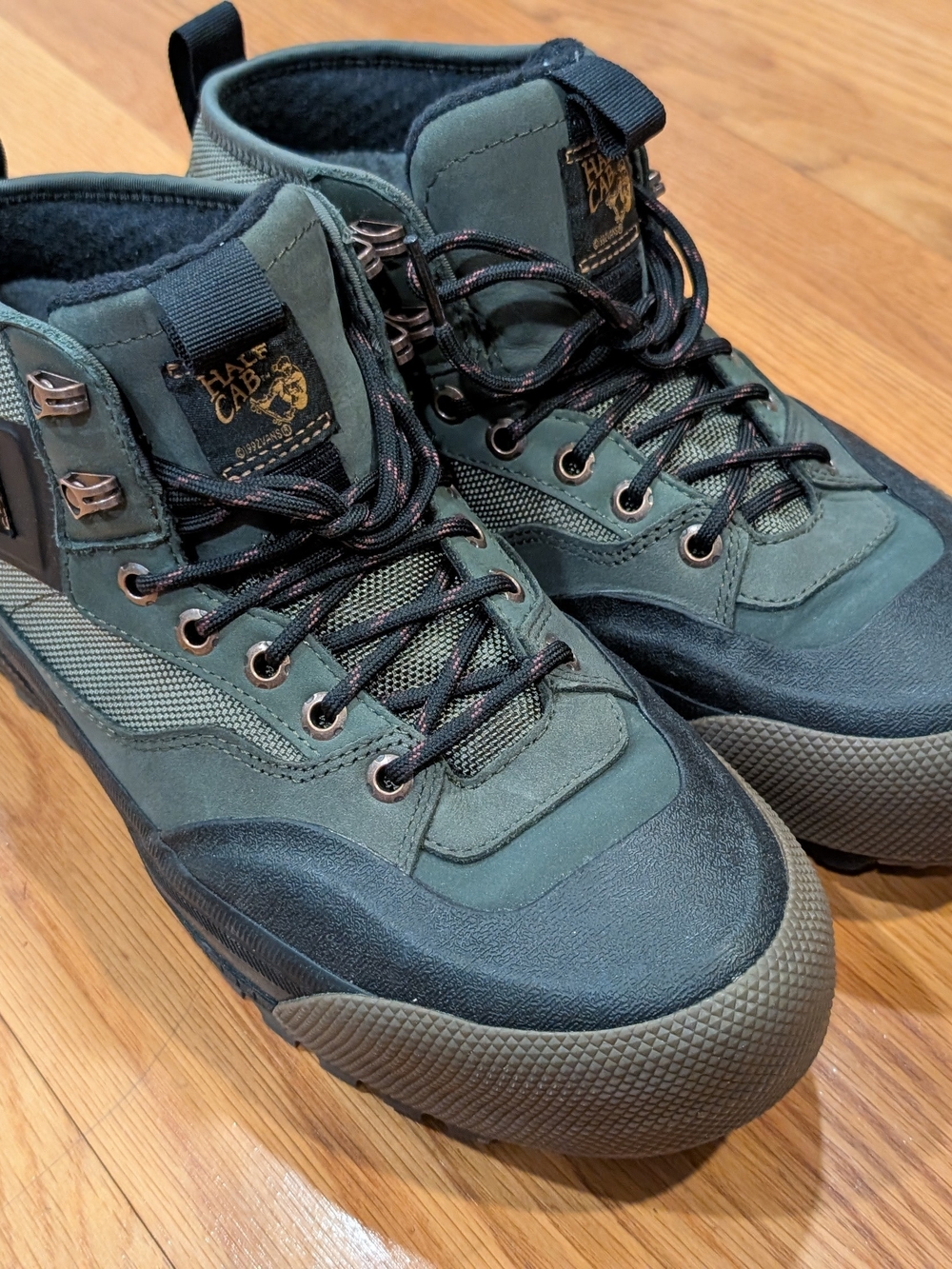 Vans Half Cab MTE Olive Green